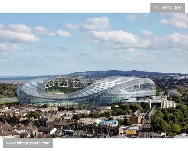 埃兰路扩建后跻身英格兰十大球场，欧洲标准升级